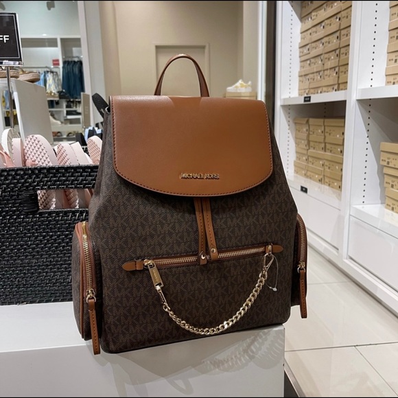 Michael Kors Large Chain Backpack - Picture 5 of 11